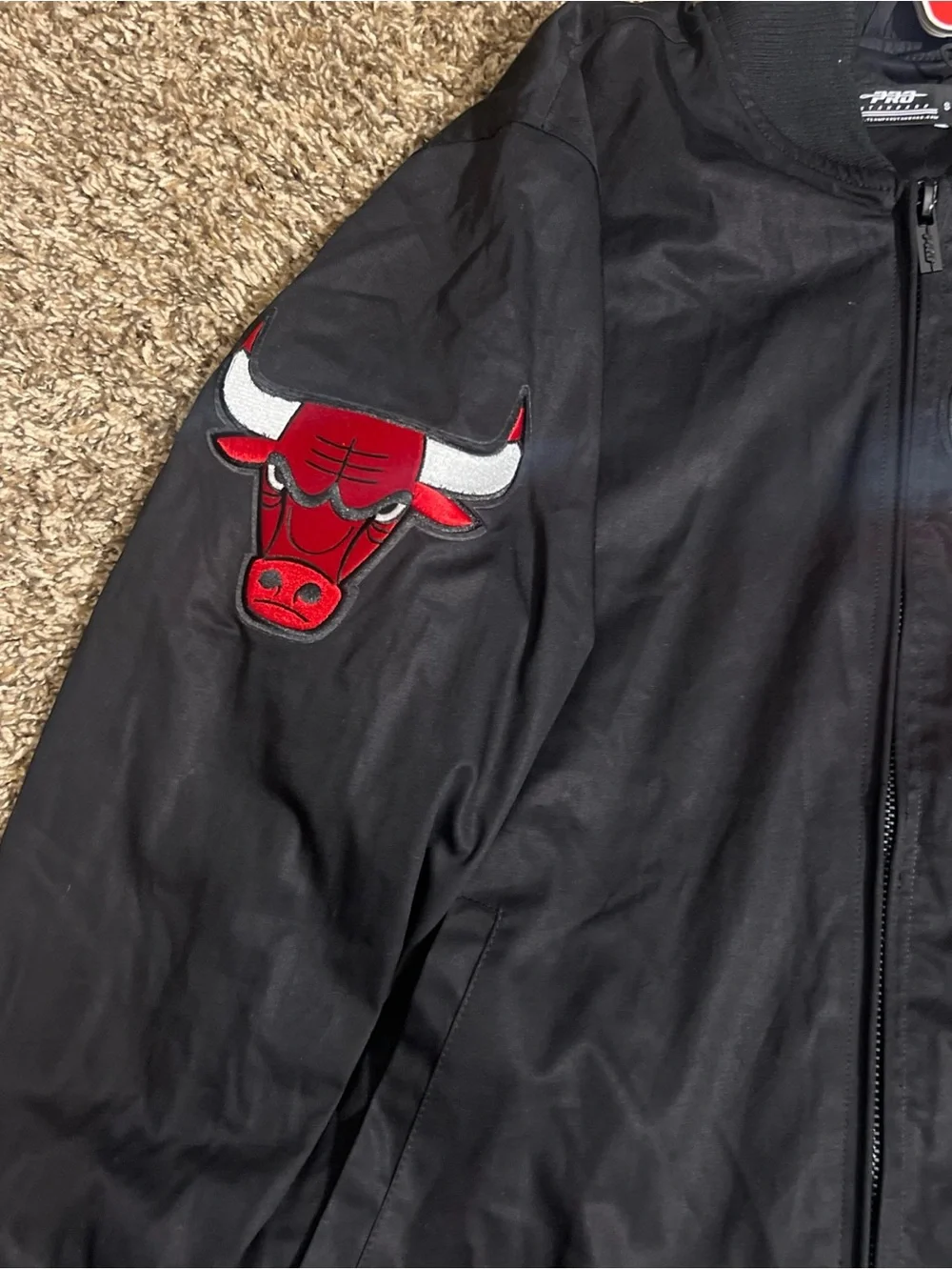 NBA Chicago Bulls Black Bomber Jacket pro standard